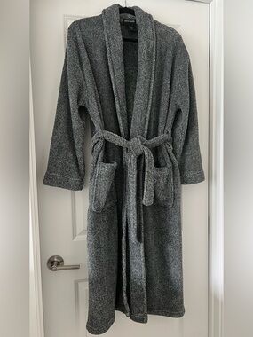 Pierre Cardin Charcoal Gray Terry Bath Robe with Pockets